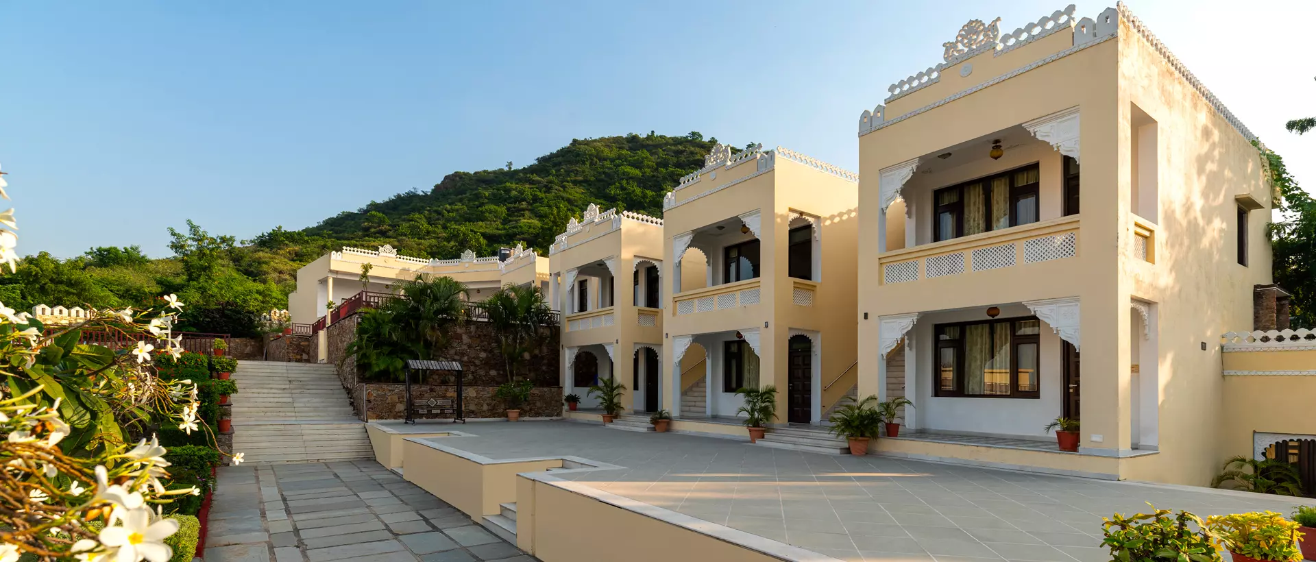 celebrate your special day  at hill garden resort
